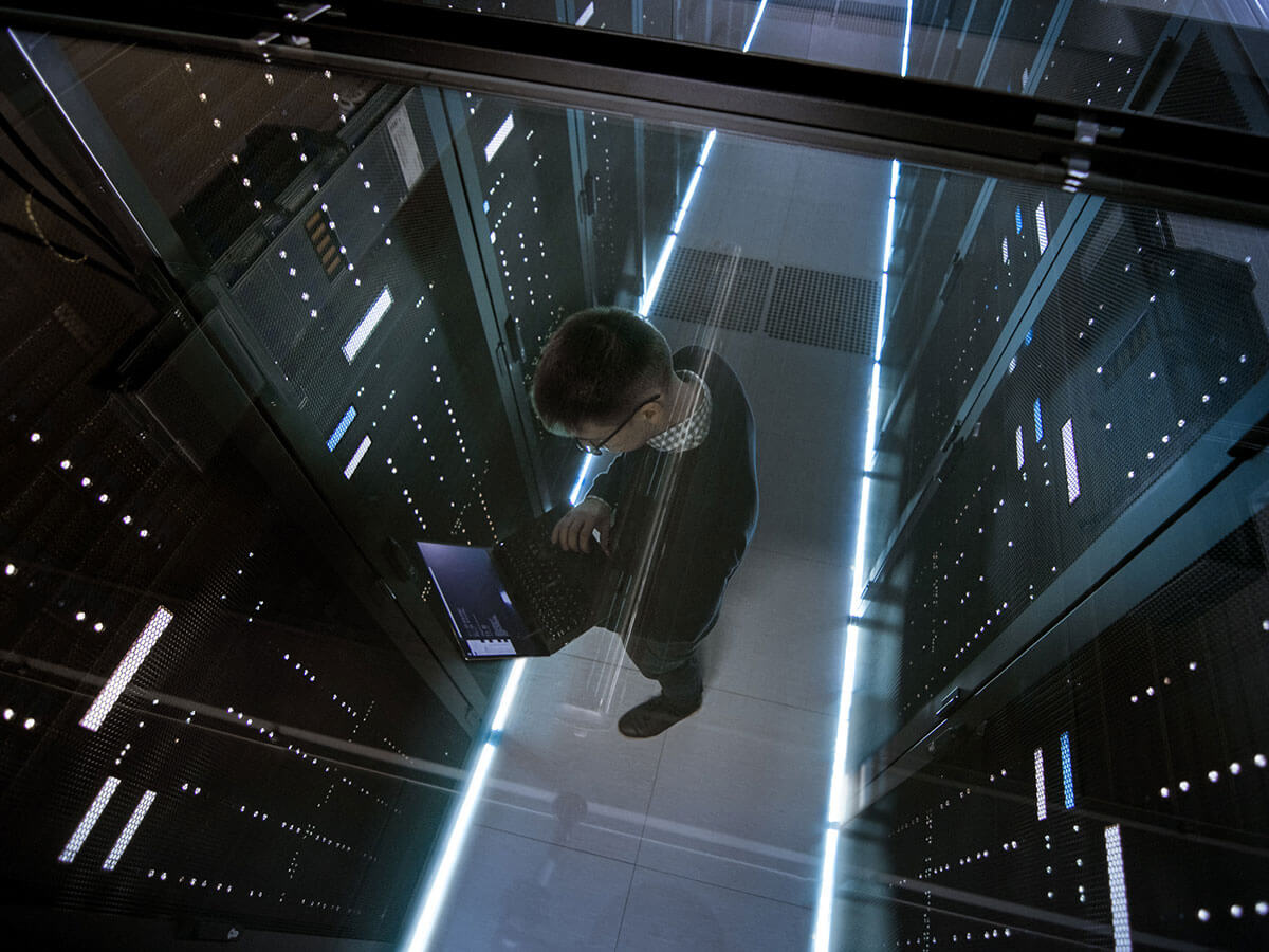 How to setup a website with optimized hosting?