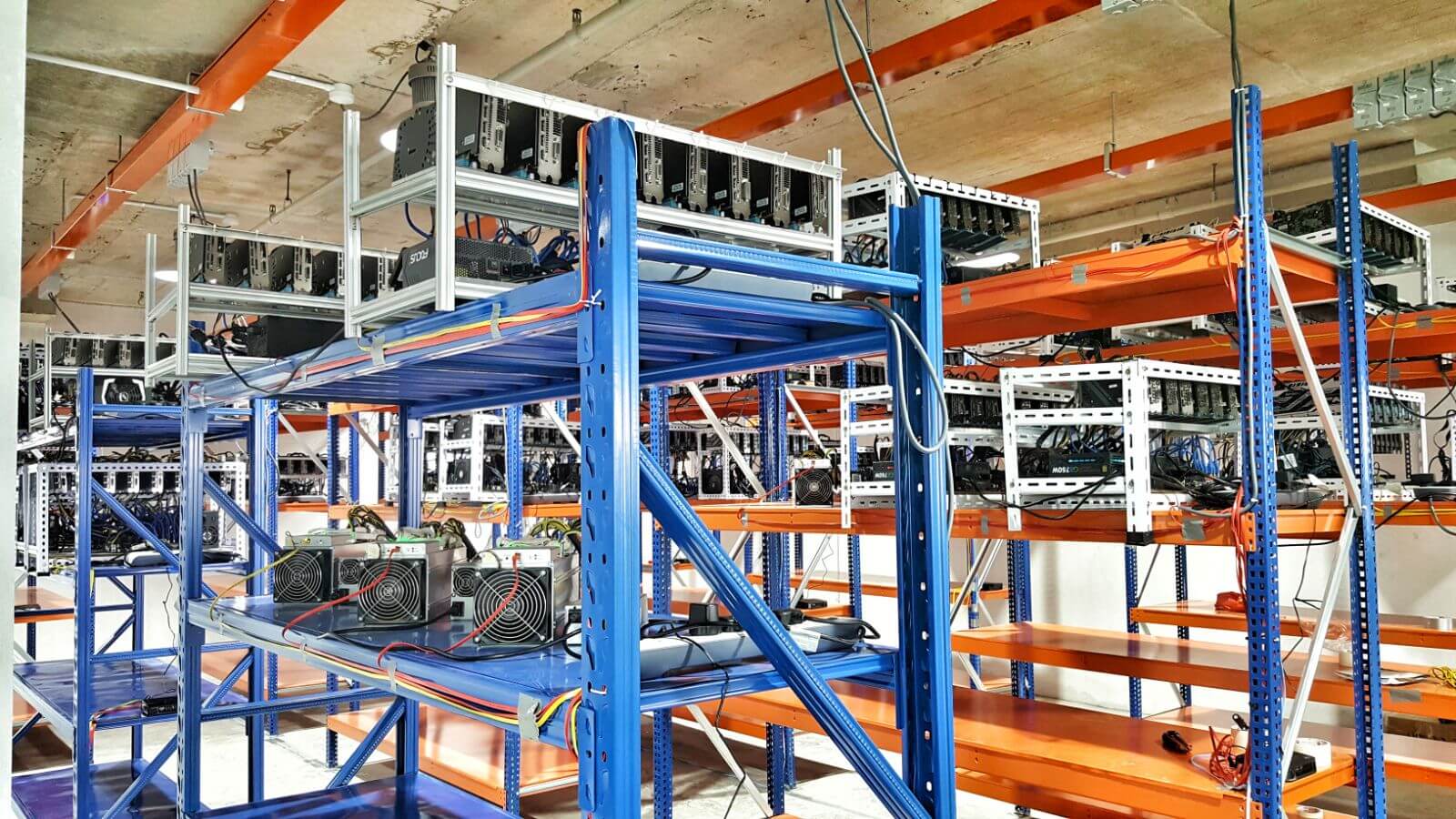 hostcluster-mining4